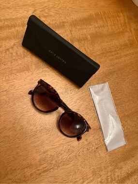 Katie Loxton Women's Tortoiseshell Round Sunglasses - Brown